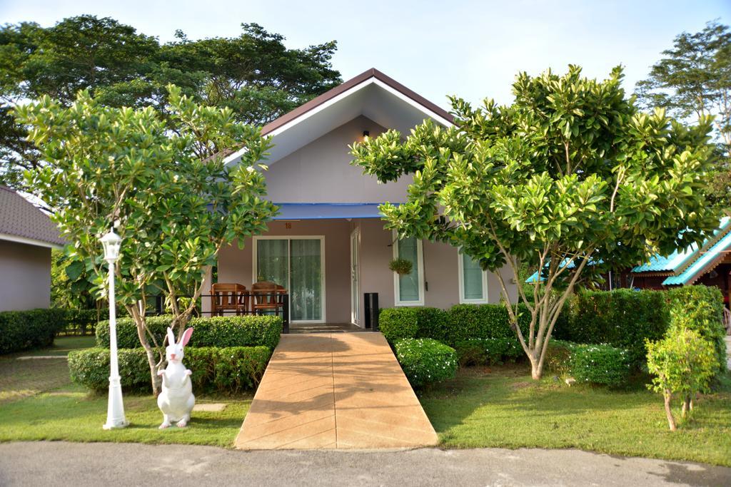 Chanpraya Resort Чантабури Экстерьер фото